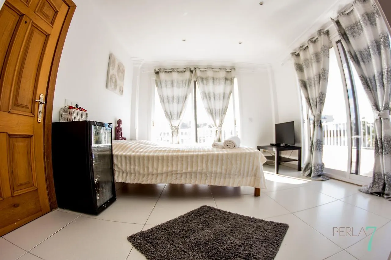 Perla Seven Apartments And Rooms Playa de Palma  2*, Playa de Palma (Mallorca) Hiszpania